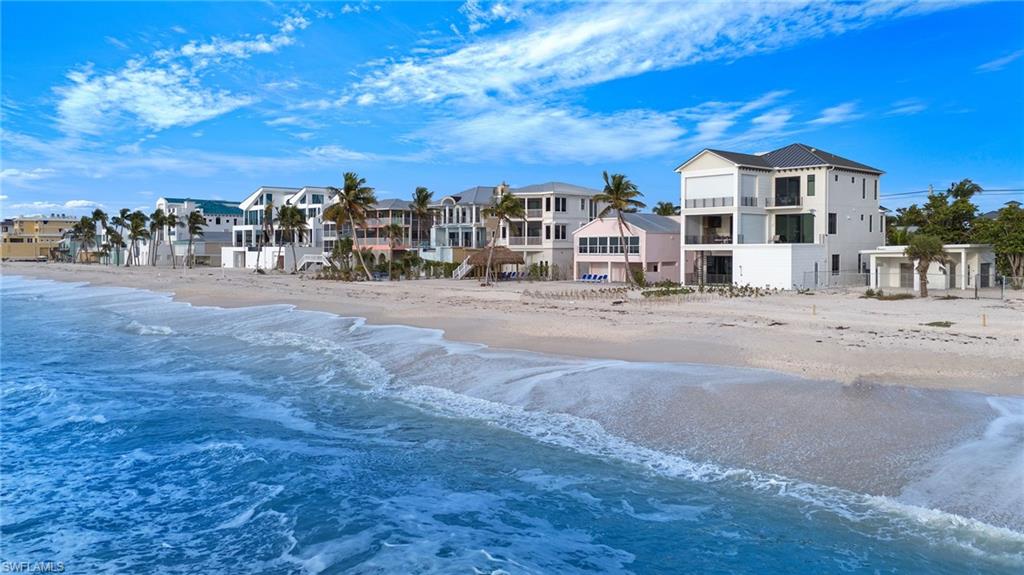 BONITA BEACH - Land