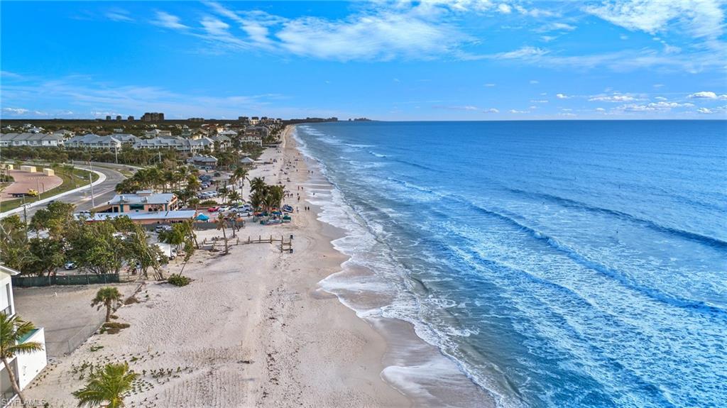 BONITA BEACH - Land
