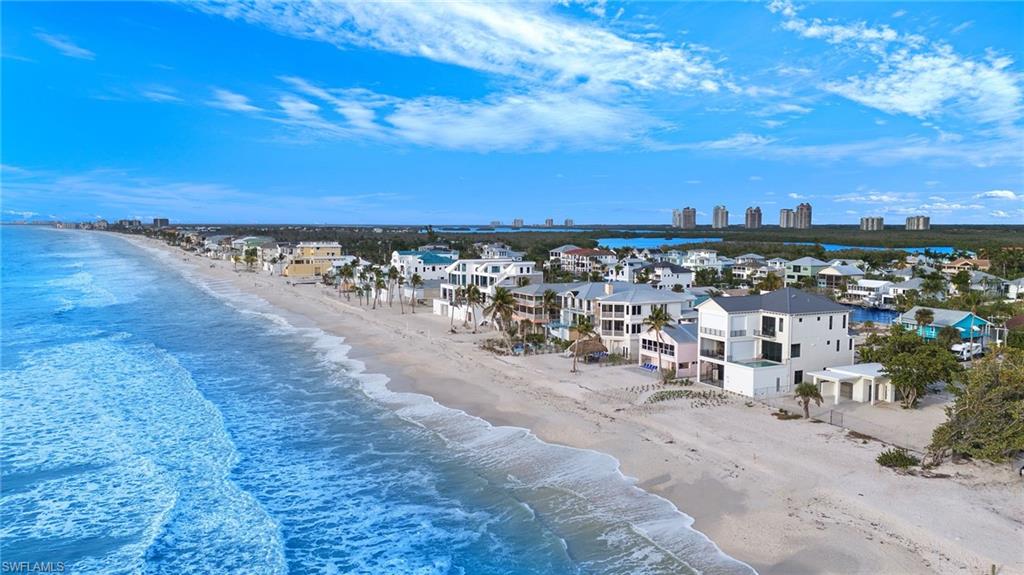 BONITA BEACH - Land