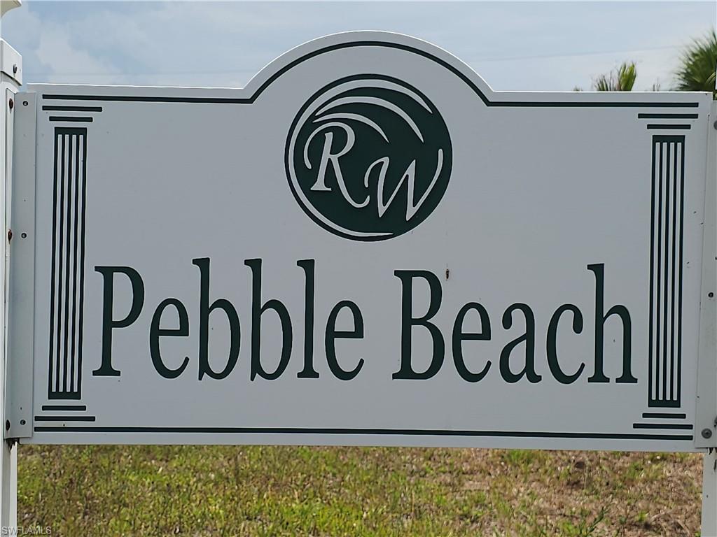 PEBBLE BEACH - Residential