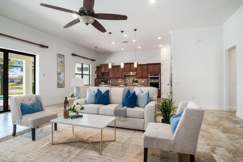 CAMDEN LAKES - Residential