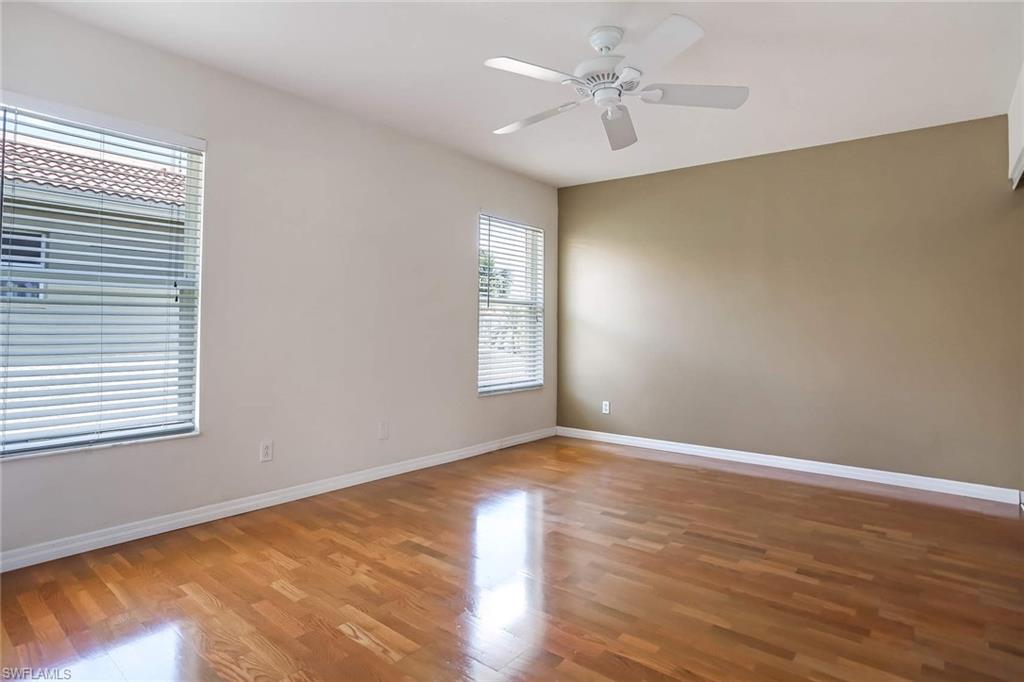 HUNTINGTON LAKES - Residential