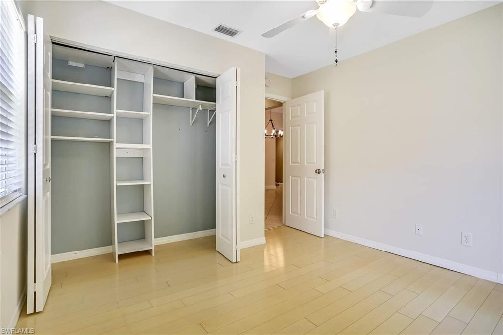 HUNTINGTON LAKES - Residential