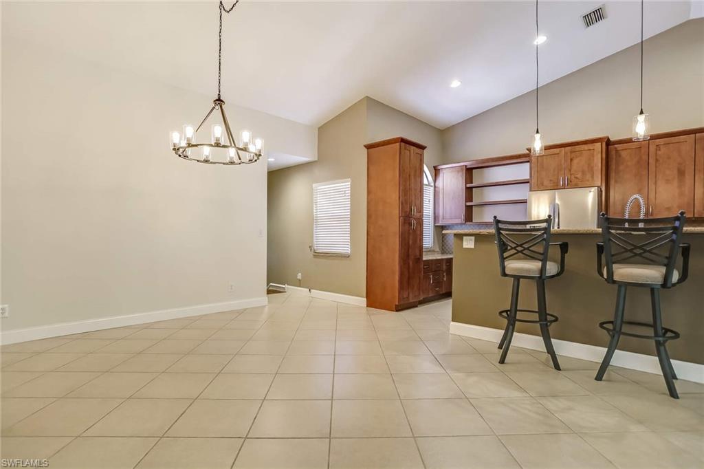 HUNTINGTON LAKES - Residential