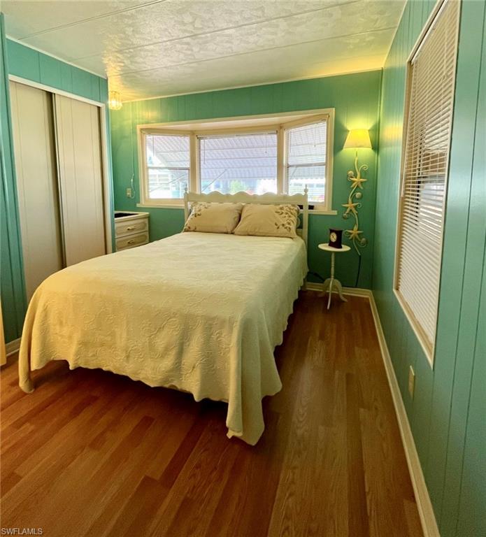 FOREST PARK MOBILE HOME - Residential