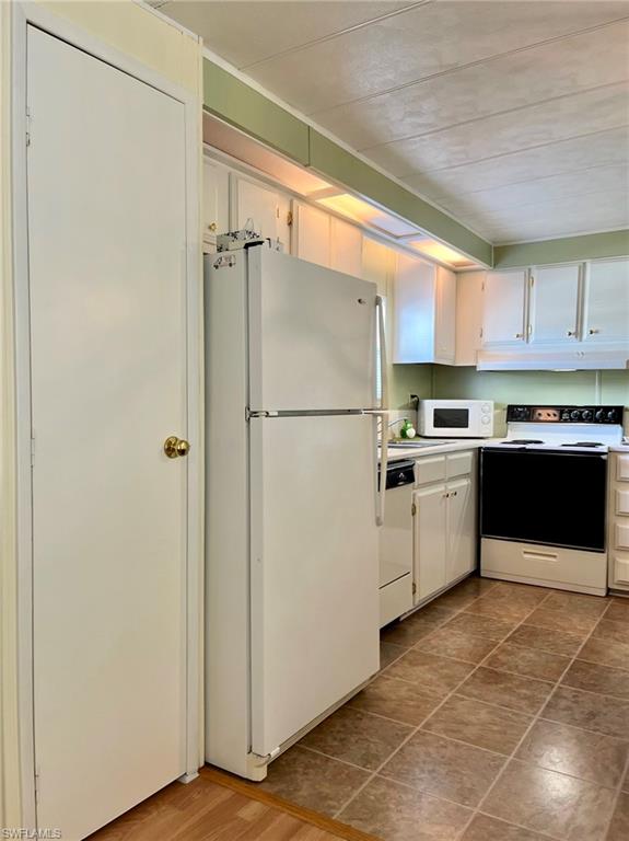 FOREST PARK MOBILE HOME - Residential