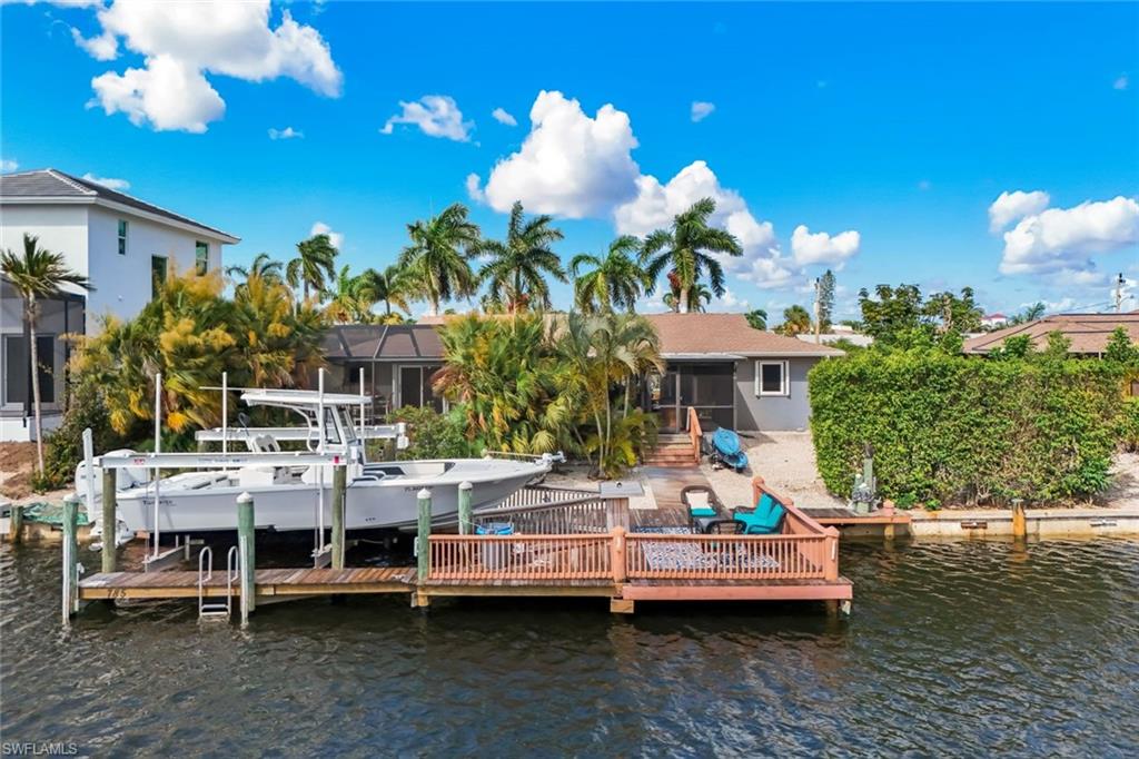MARCO ISLAND - Residential