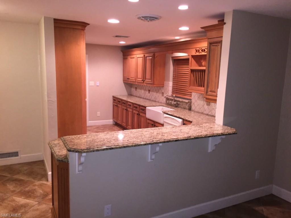 SEMINOLE ESTATES - Residential