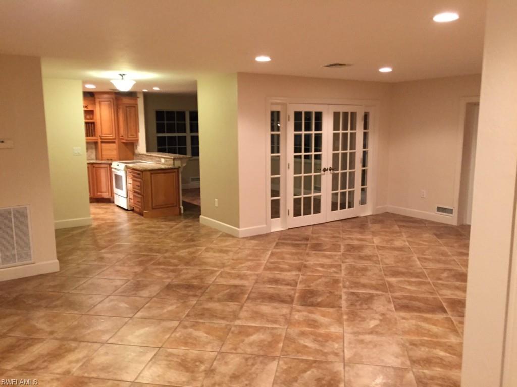 SEMINOLE ESTATES - Residential
