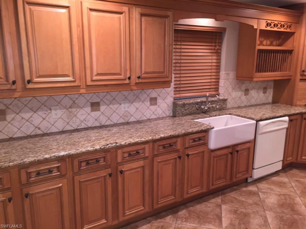 SEMINOLE ESTATES - Residential