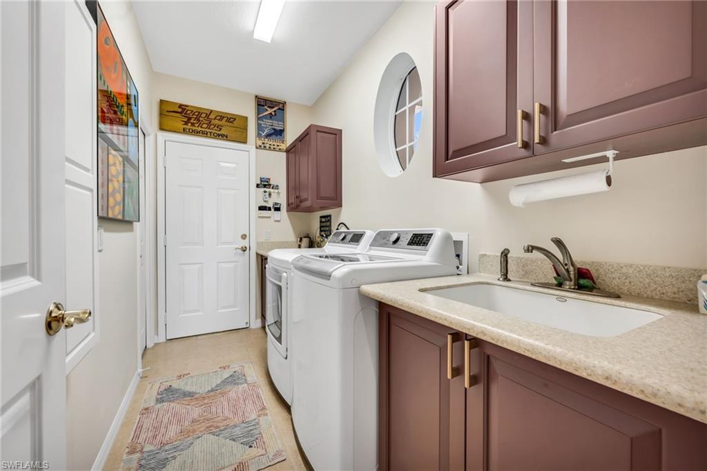 THE LINKS - Residential