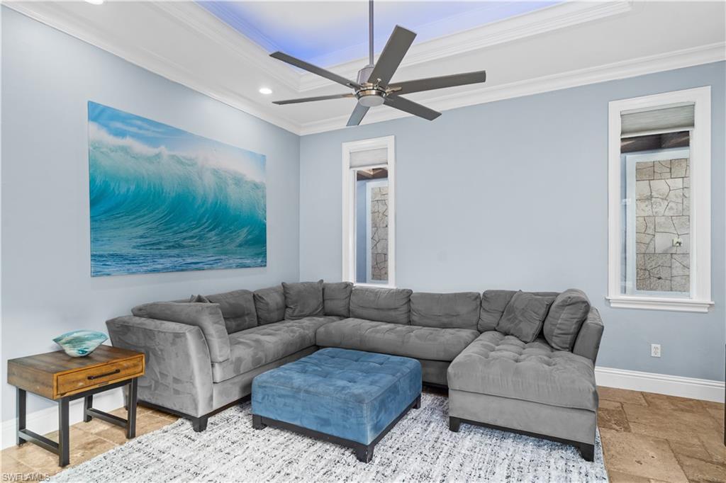 NAPLES PARK - Residential