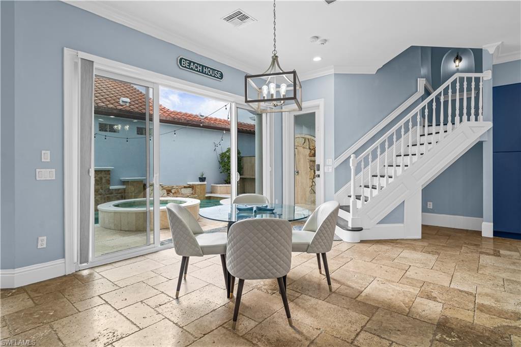 NAPLES PARK - Residential