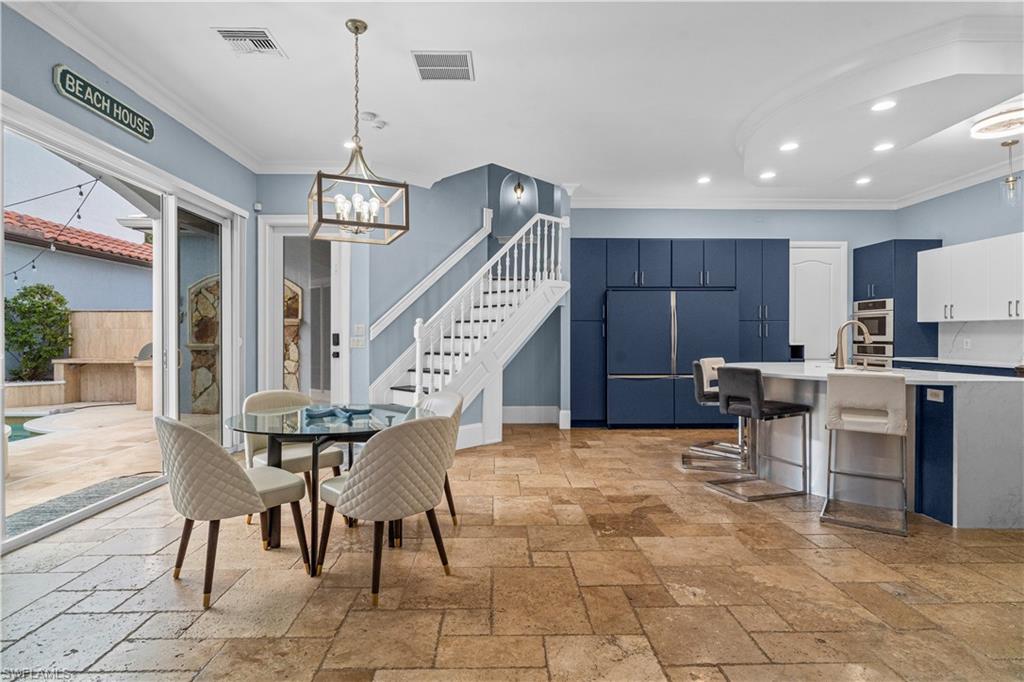 NAPLES PARK - Residential