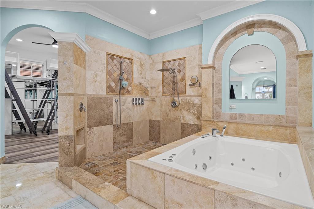 NAPLES PARK - Residential