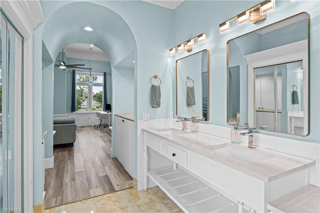 NAPLES PARK - Residential