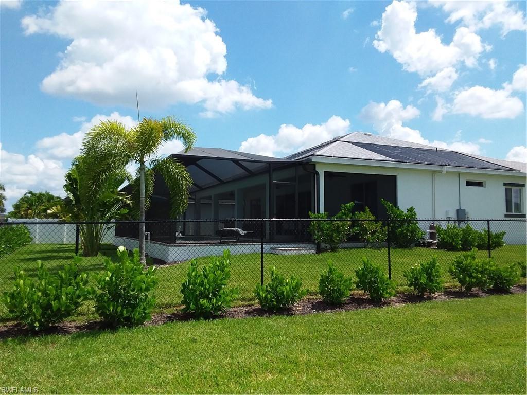 CAPE CORAL - Residential