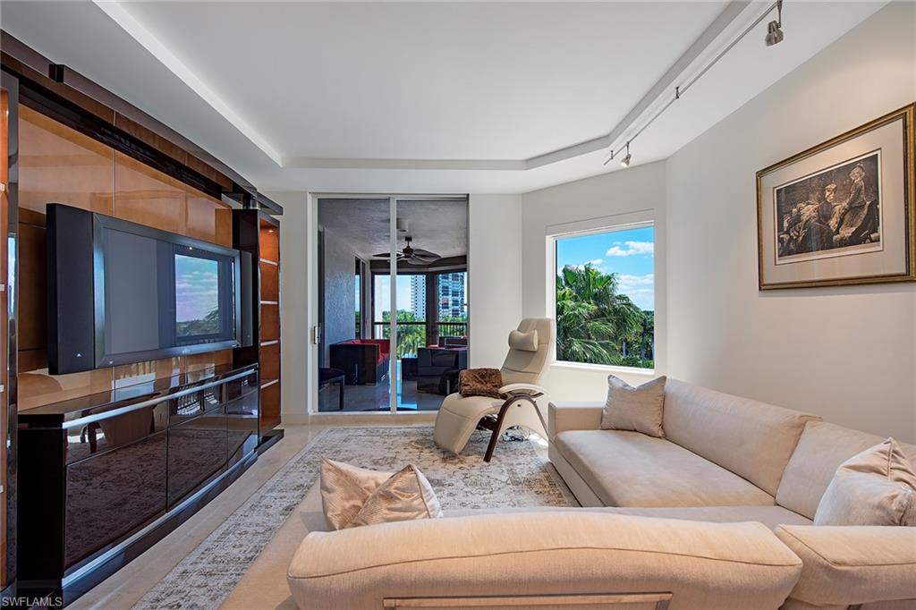 BILTMORE AT BAY COLONY - Residential