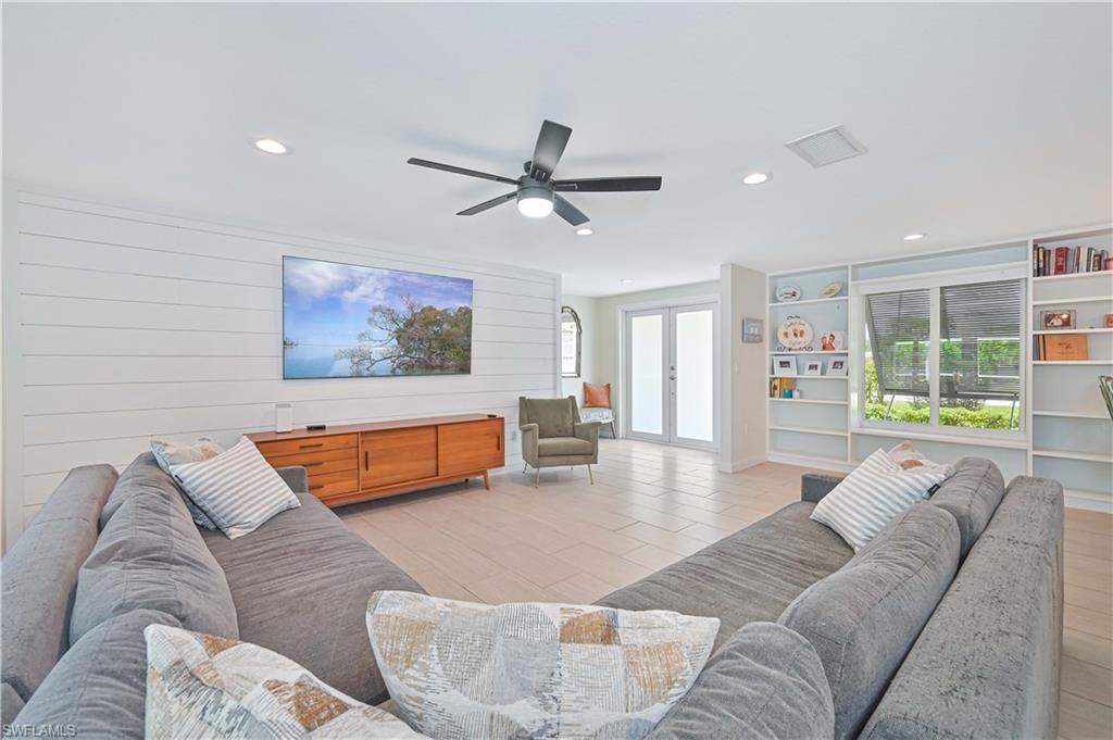 Fort Myers Villas - Residential