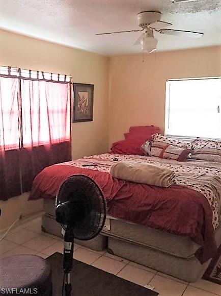 SABAL PALM GARDENS - Residential