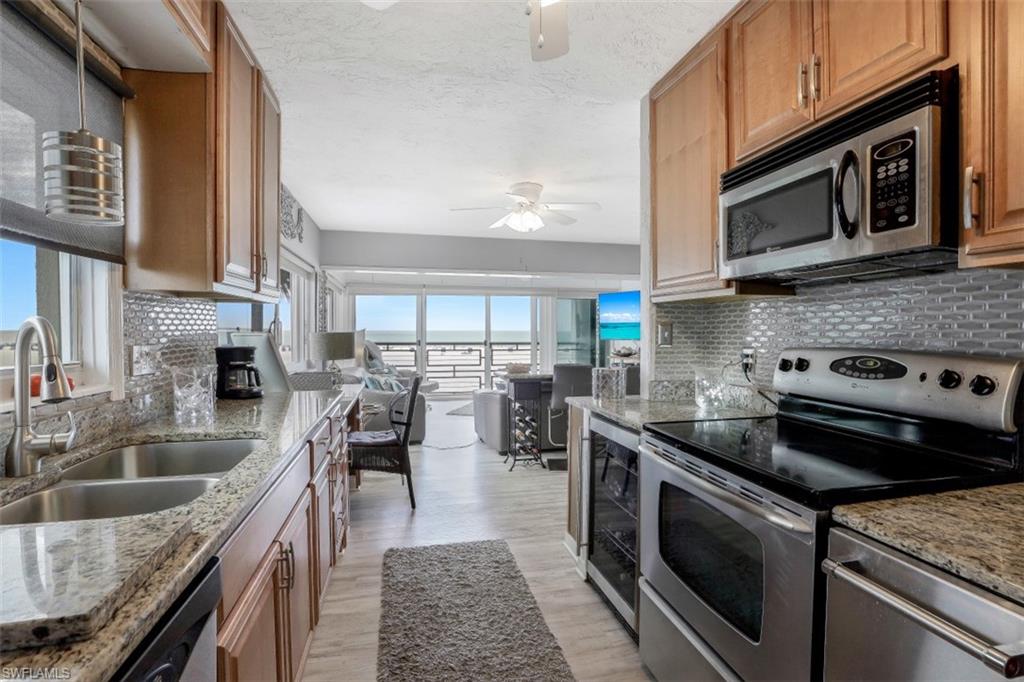 PRIVATEER OF FT MYERS BEACH - Residential