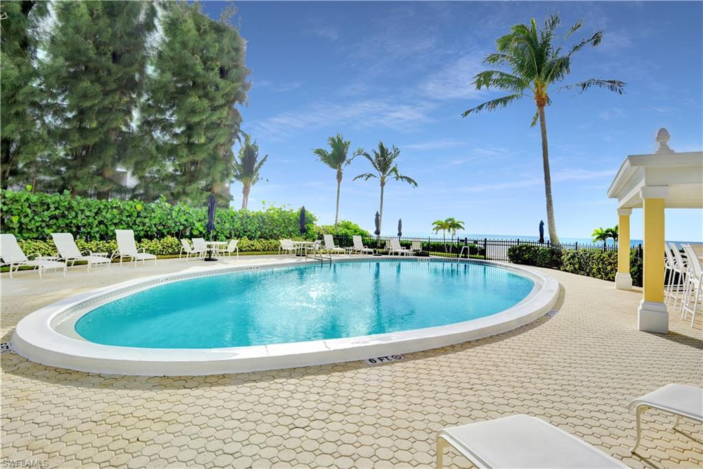 ST CROIX CLUB - Residential