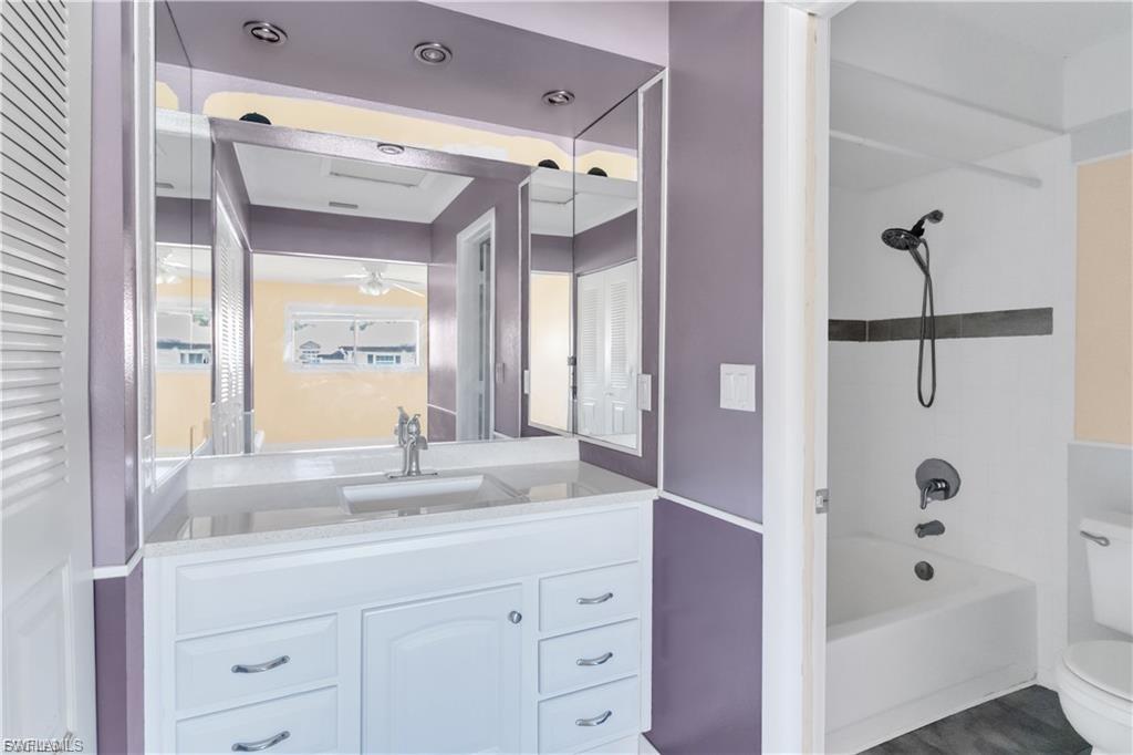 FOXMOOR VILLAGE CONDO - Residential