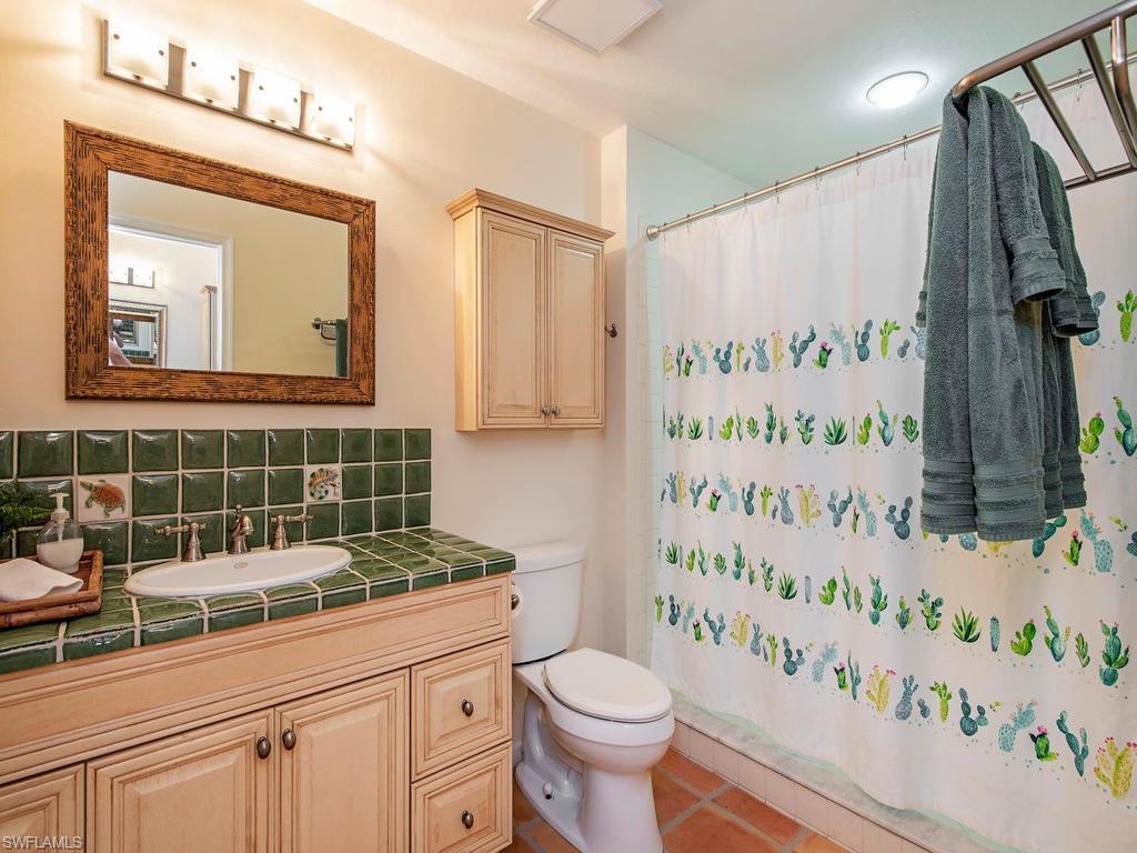 WHISKEY POINTE - Residential