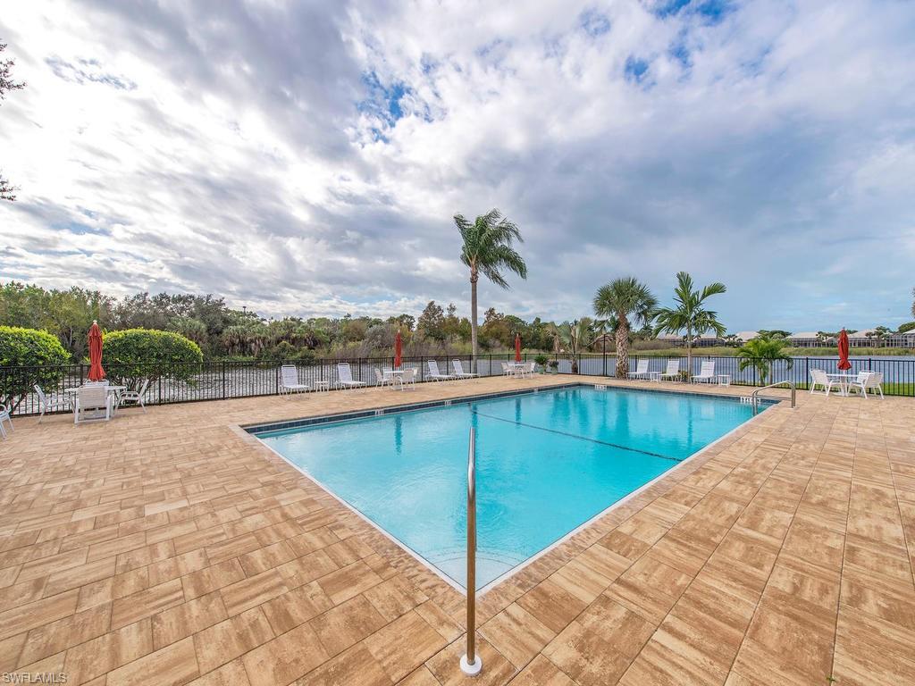WHISKEY POINTE - Residential