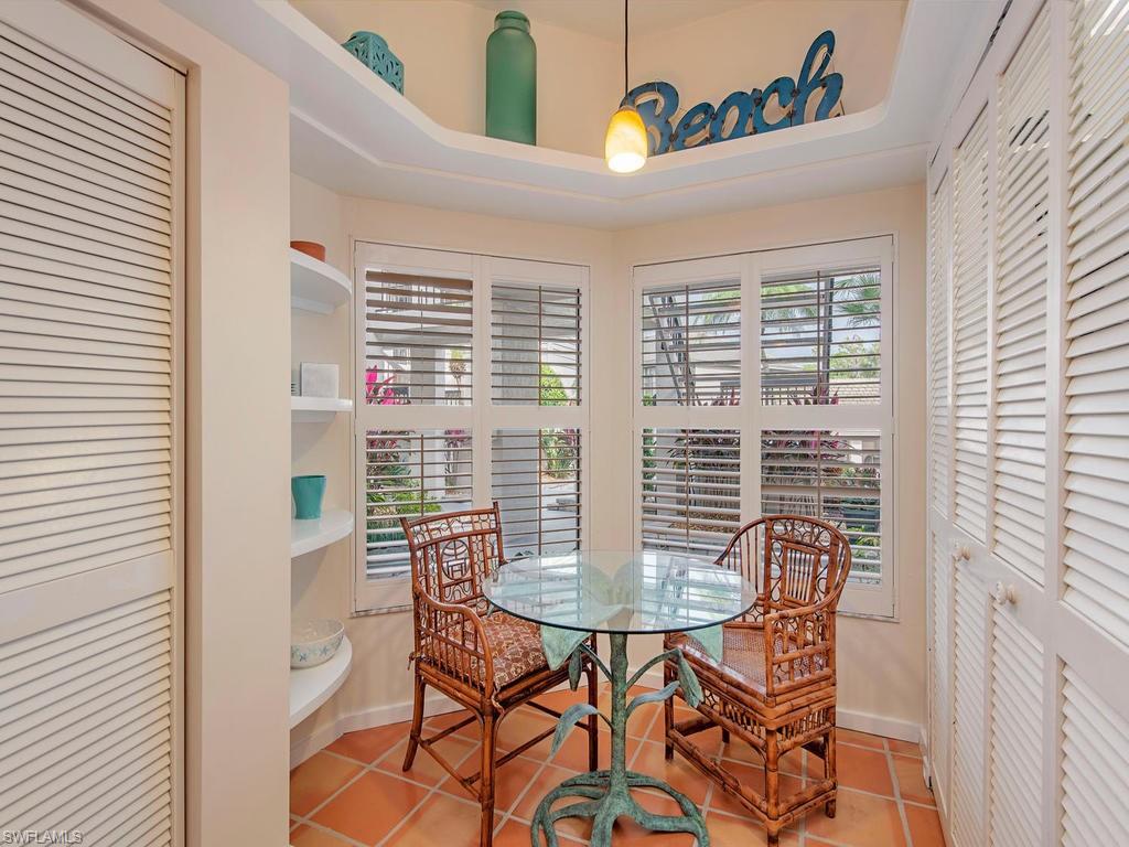 WHISKEY POINTE - Residential