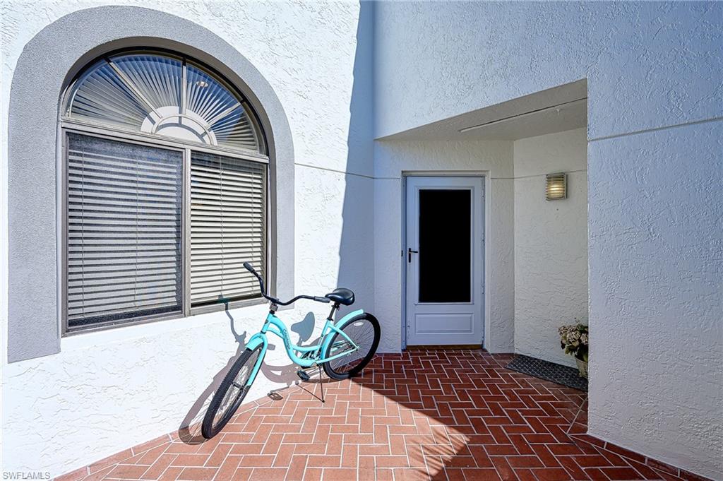 BEACHWALK GARDENS - Residential Lease