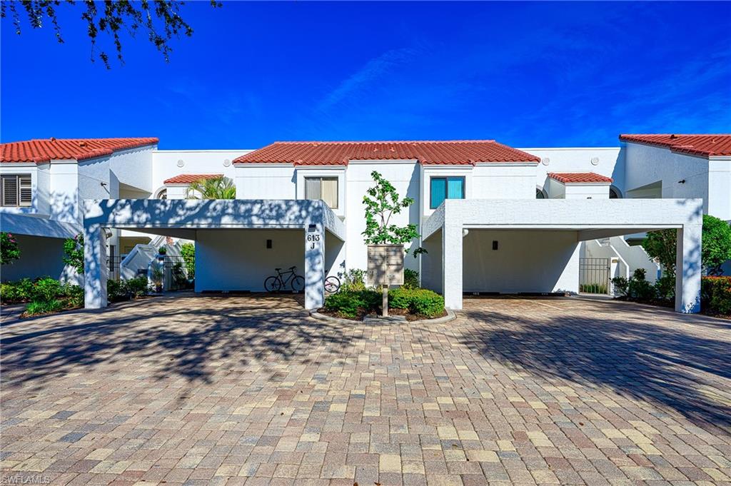 BEACHWALK GARDENS - Residential Lease