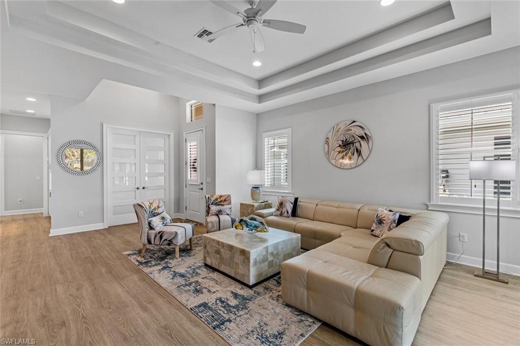 ISLES OF COLLIER PRESERVE - Residential
