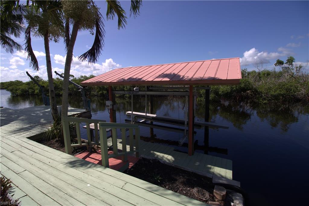 CHARLOTTE SHORES - Residential
