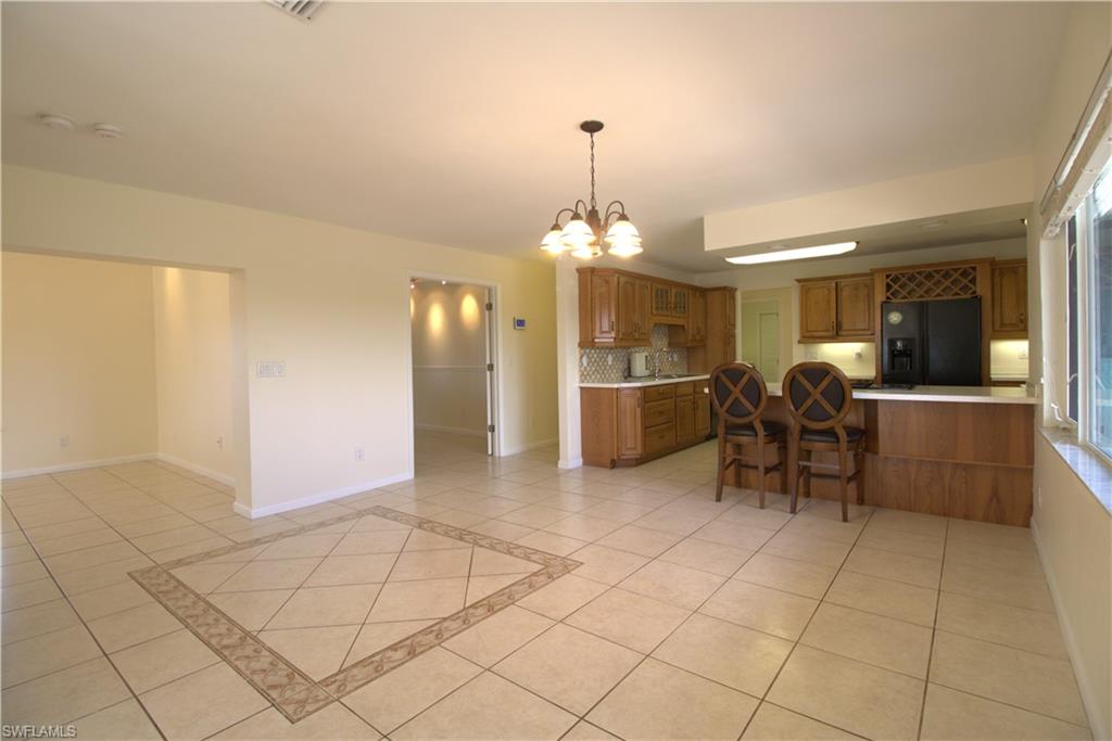 CHARLOTTE SHORES - Residential