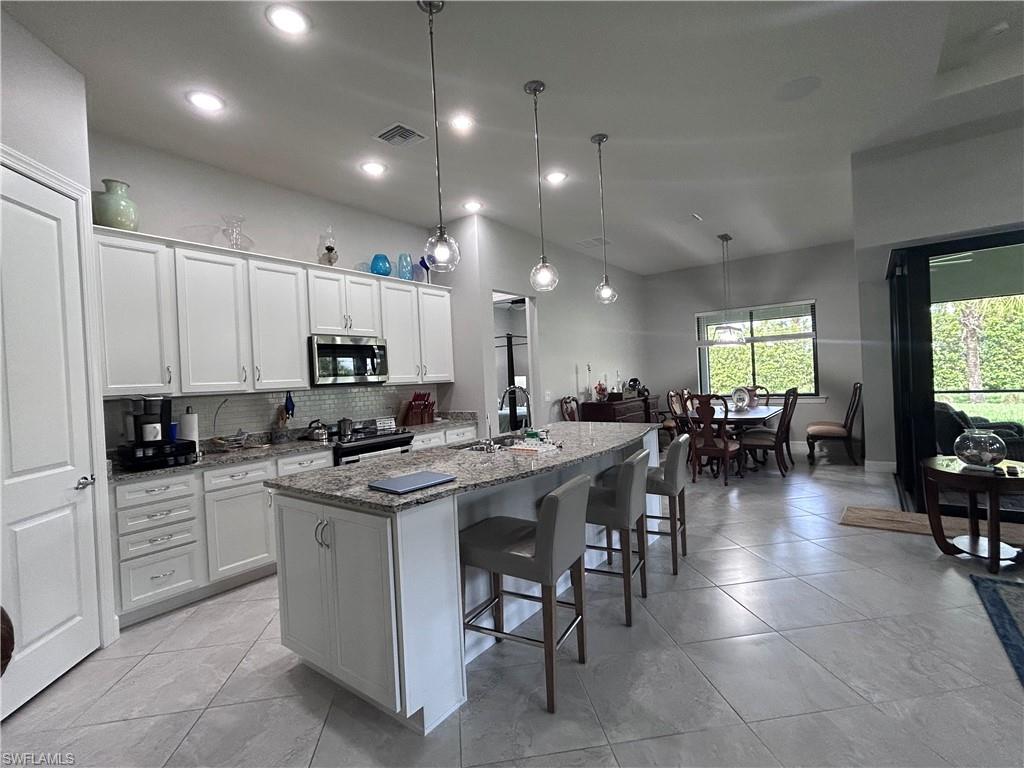 AVALON PARK - Residential
