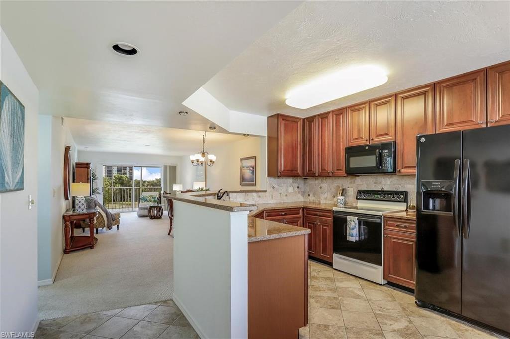 PRINCETON PLACE - Residential Lease
