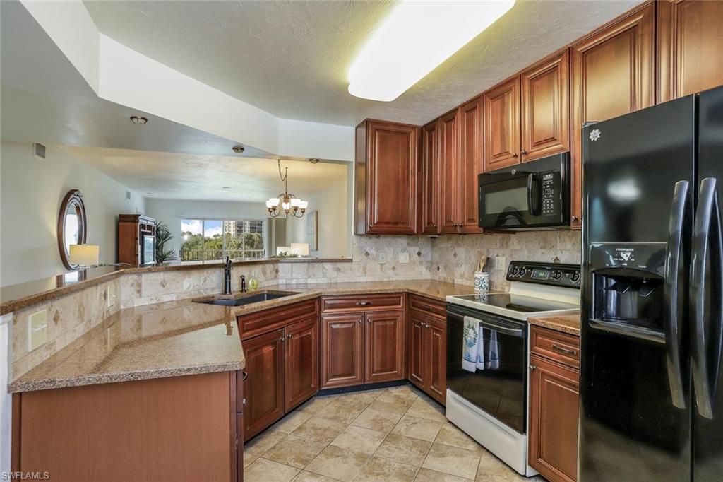 PRINCETON PLACE - Residential Lease