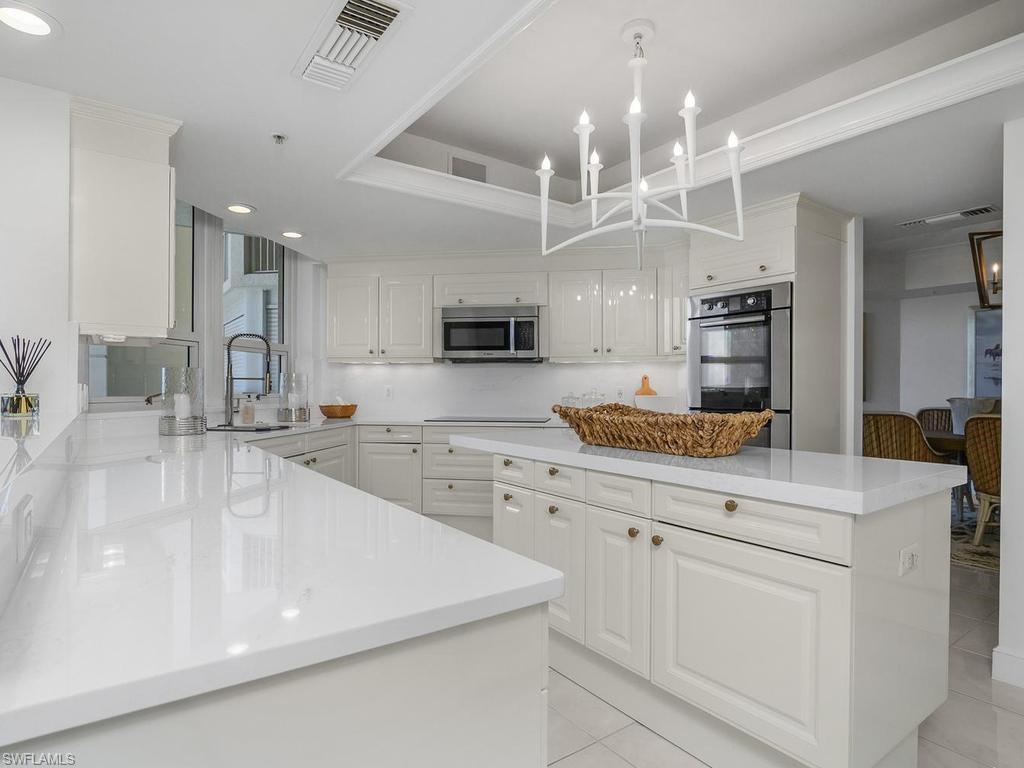 BRITTANY - Residential
