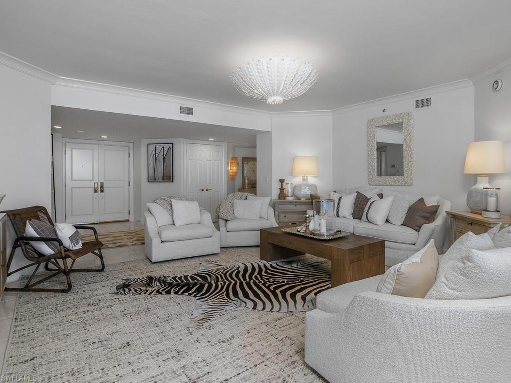BRITTANY - Residential