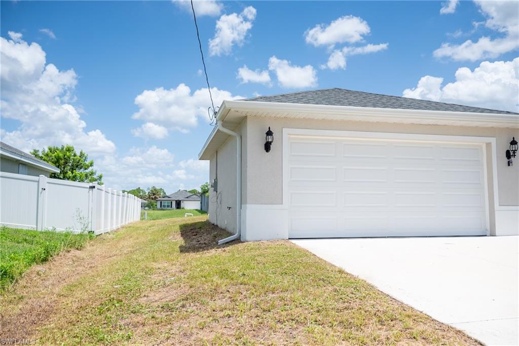CAPE CORAL - Residential Lease