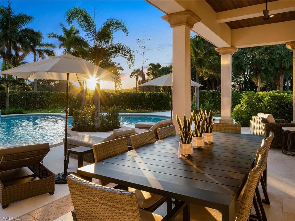 ESCADA AT TIBURON - Residential