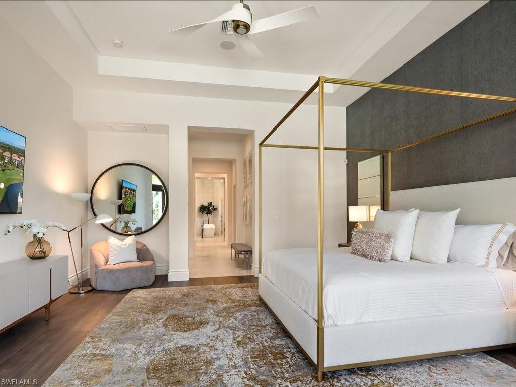 ESCADA AT TIBURON - Residential
