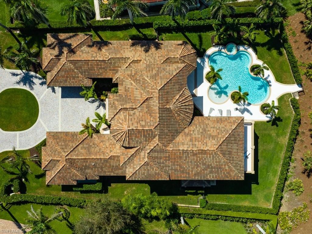 ESCADA AT TIBURON - Residential