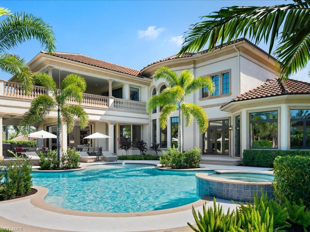 ESCADA AT TIBURON - Residential