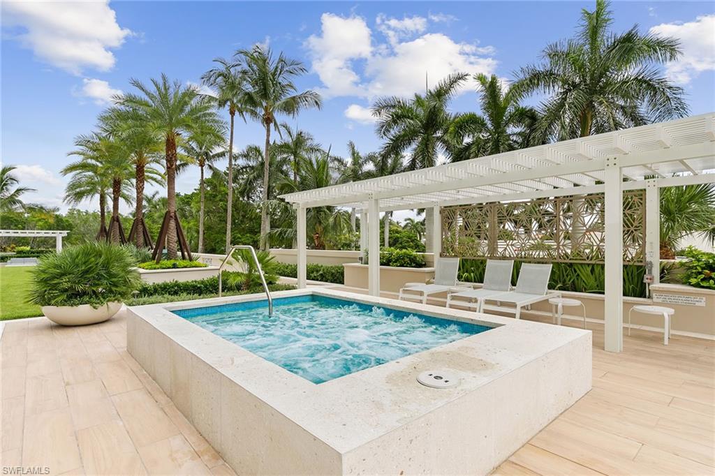 BAY SHORE PLACE - Residential