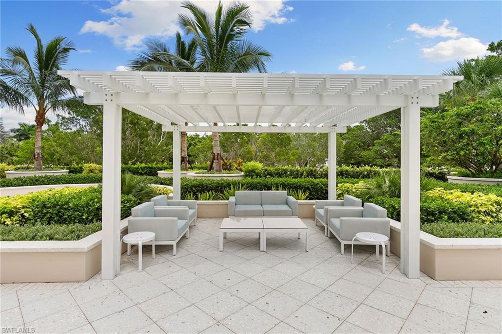 BAY SHORE PLACE - Residential