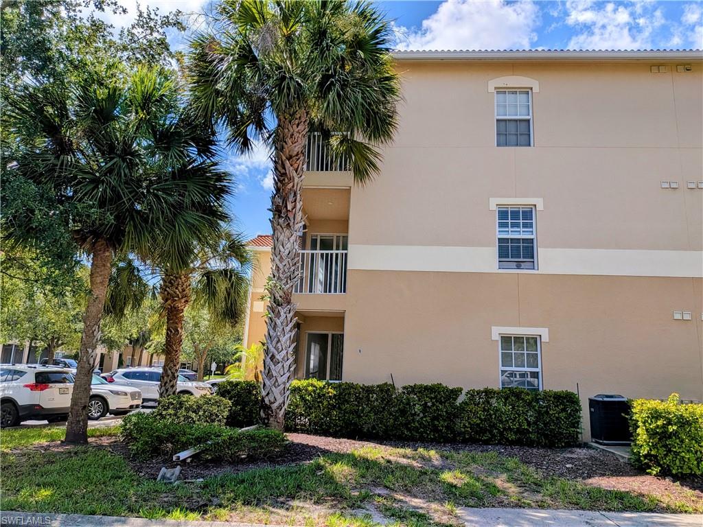 COLLEGE POINTE - Residential