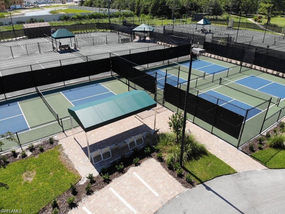 VILLAGES ON COURT SIDE - Residential