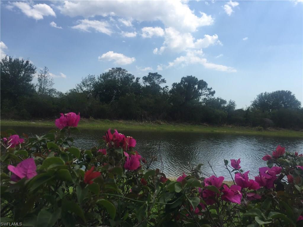DEVONSHIRE LAKES - Residential